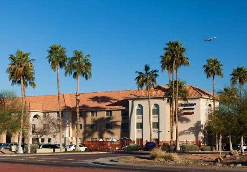 Country Inn & Suites By Radisson, Phoenix Airport, Az المظهر الخارجي الصورة